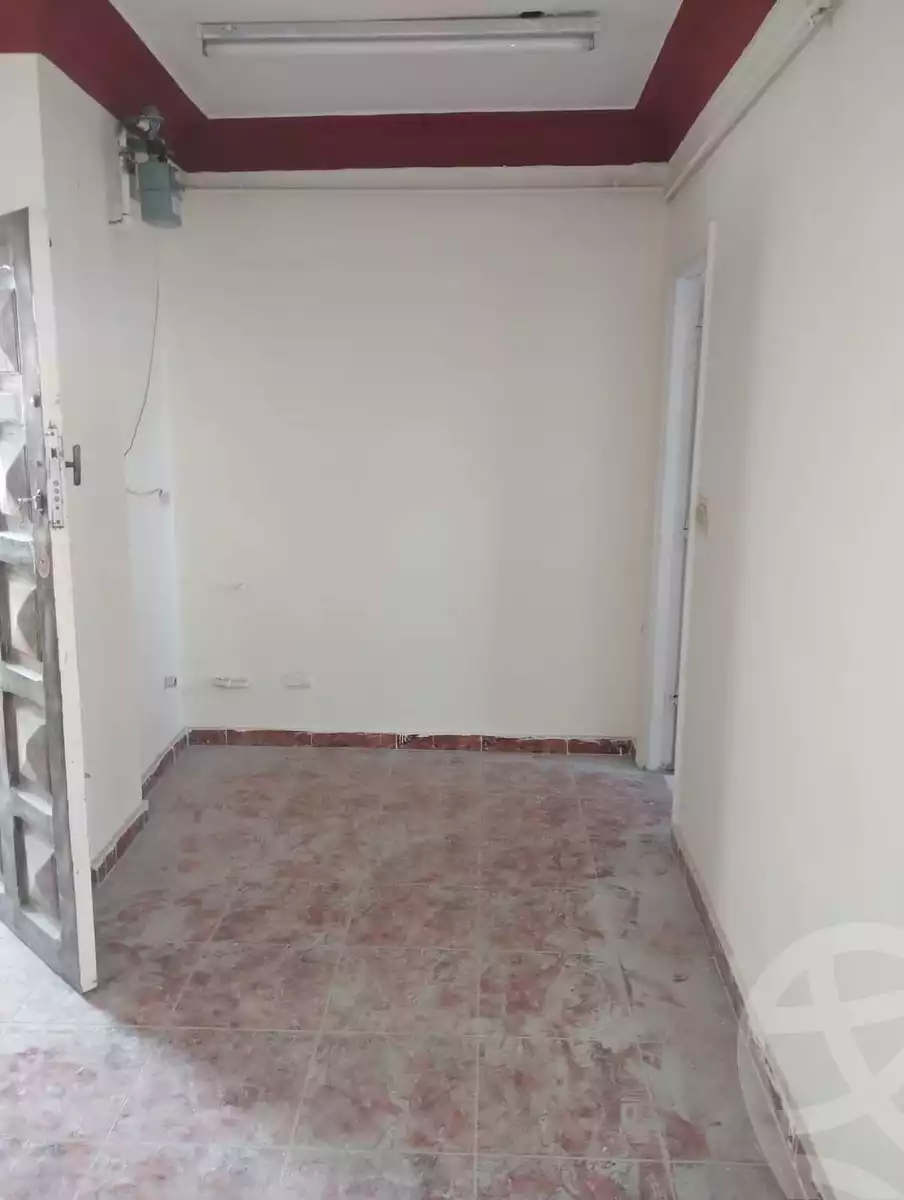 https://aqarmap.com.eg/en/listing/4108124-for-sale-alexandria-el-hanouvel-amr-ibn-el-aas-st