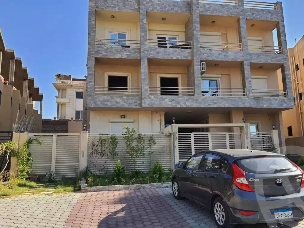 https://aqarmap.com.eg/ar/listing/4108267-for-sale-cairo-el-shorouk-lhy-lwl-shrq-neighborhood-3
