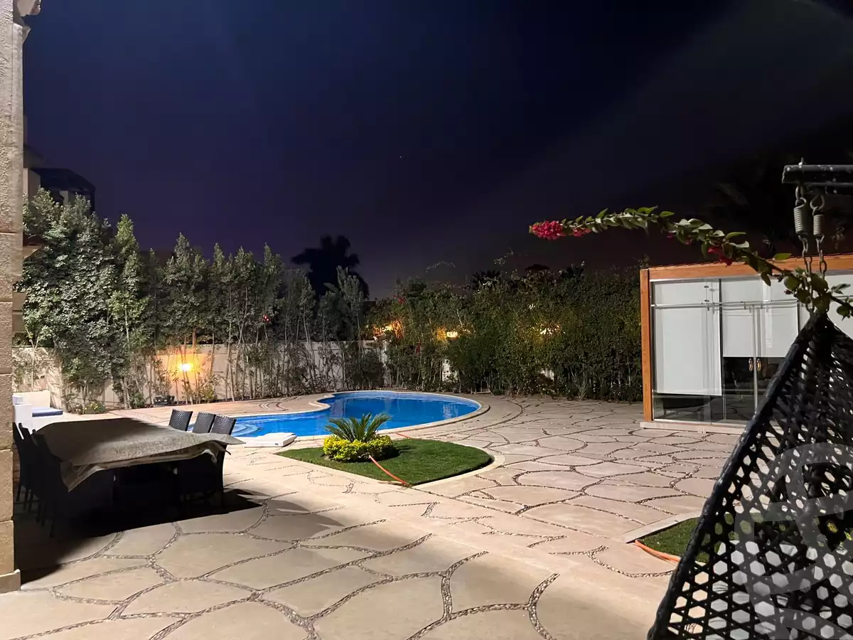 https://aqarmap.com.eg/ar/listing/4110436-for-sale-cairo-el-sheikh-zayed-city-compounds-in-sheikh-zayed-royal-city