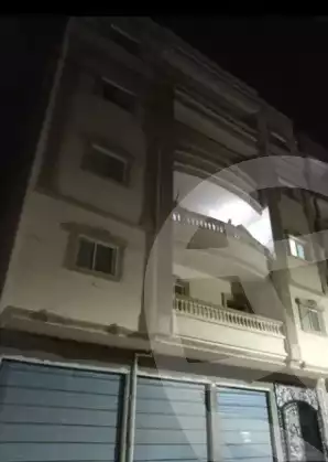 https://aqarmap.com.eg/ar/listing/4111475-for-rent-beheira-damanhour-abaadiat-damnhour