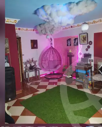 https://aqarmap.com.eg/en/listing/4113442-for-sale-alexandria-el-hanouvel-al-asdakaa-st