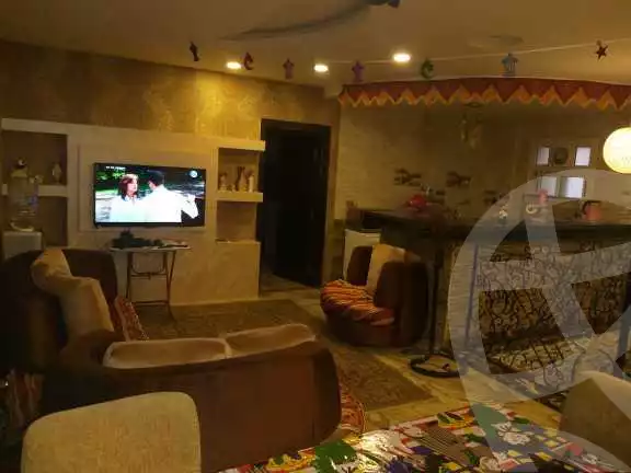 https://aqarmap.com.eg/en/listing/4114565-for-rent-cairo-6th-of-october-compounds-l-fyd-lbstn