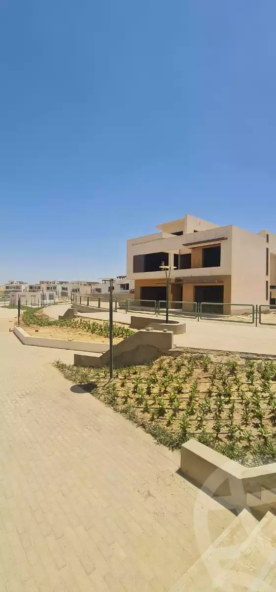 https://aqarmap.com.eg/ar/listing/4114811-for-sale-cairo-6th-of-october-compound-upville