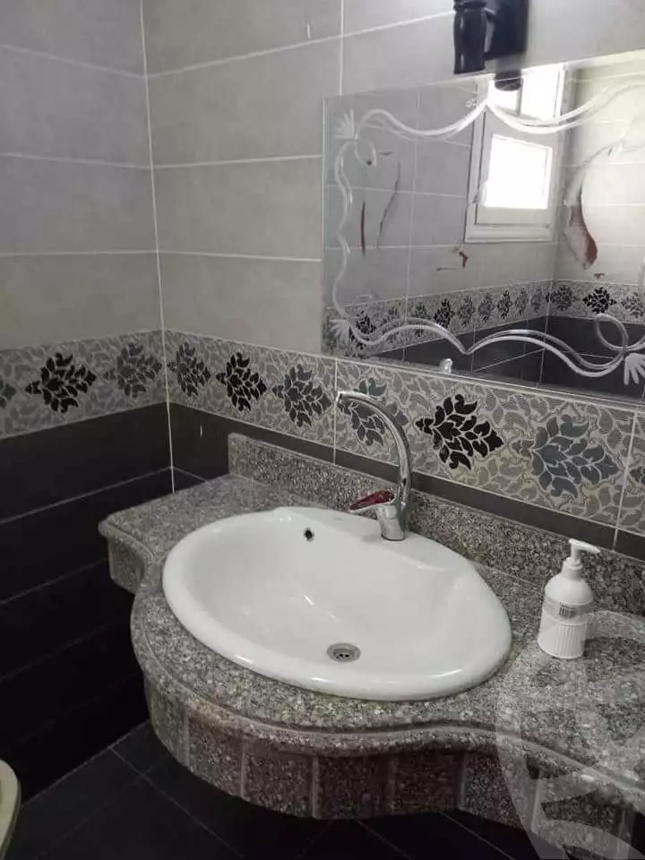 https://aqarmap.com.eg/en/listing/4115733-for-rent-cairo-6th-of-october-compound-palm-hills-october