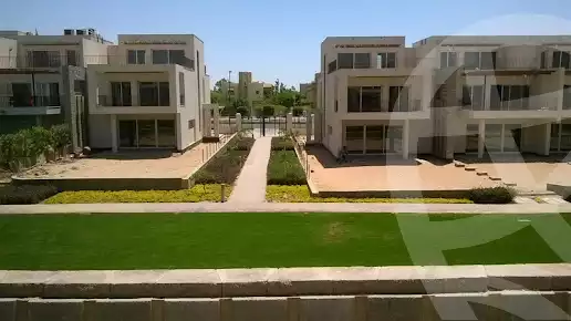 https://aqarmap.com.eg/en/listing/4116444-for-sale-cairo-el-sheikh-zayed-city-compounds-kmbwnd-wyst-twn-swdyk