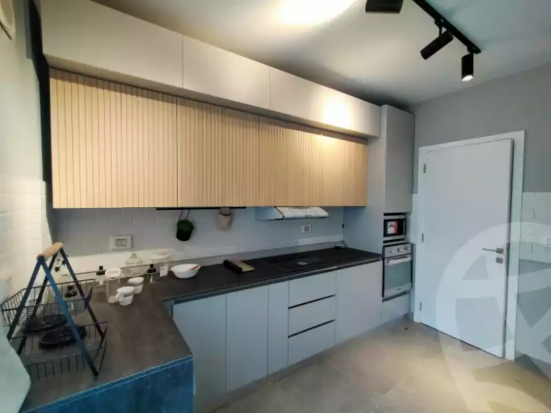 https://aqarmap.com.eg/en/listing/4117597-for-sale-cairo-el-sheikh-zayed-city-compounds-kmbwnd-fyldj-wyst-dr-llttwyr