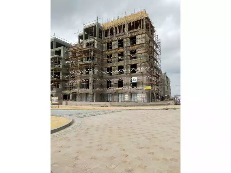 https://aqarmap.com.eg/en/listing/4118133-for-sale-cairo-el-sheikh-zayed-city-compounds-kmbwnd-fyldj-wyst-dr-llttwyr