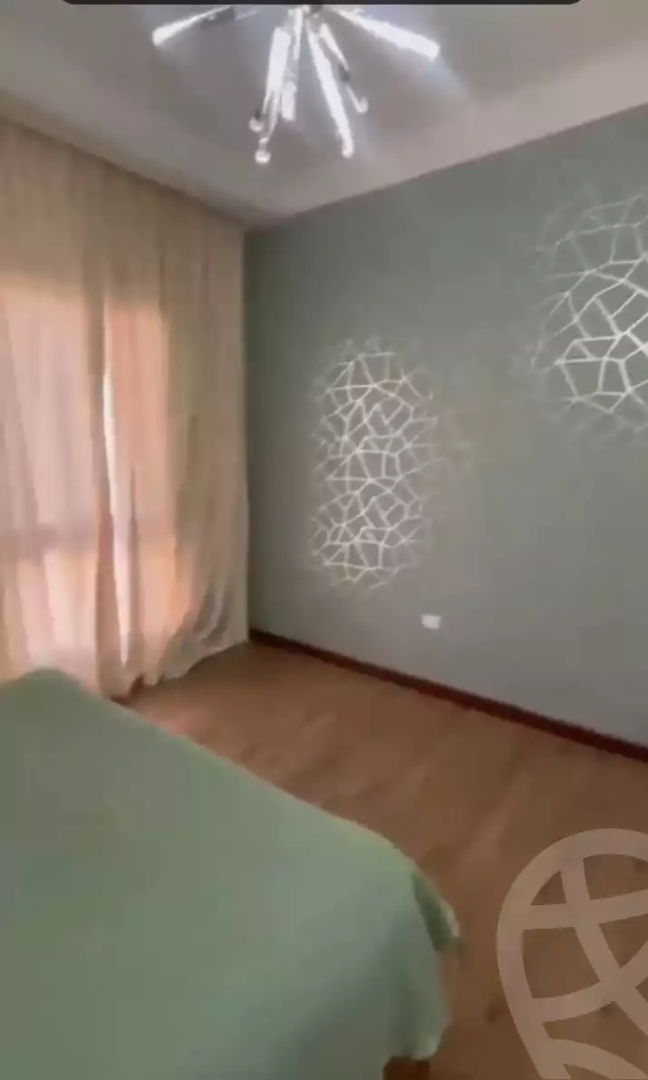 https://aqarmap.com.eg/ar/listing/4120343-for-rent-cairo-el-sheikh-zayed-city-compounds-in-sheikh-zayed-the-courtyard