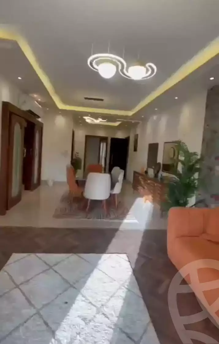 https://aqarmap.com.eg/ar/listing/4120343-for-rent-cairo-el-sheikh-zayed-city-compounds-in-sheikh-zayed-the-courtyard