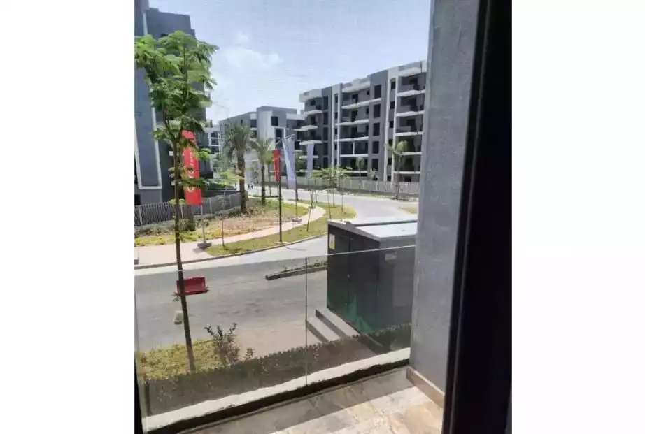 https://aqarmap.com.eg/en/listing/4120494-for-sale-cairo-6th-of-october-compound-sun-capital