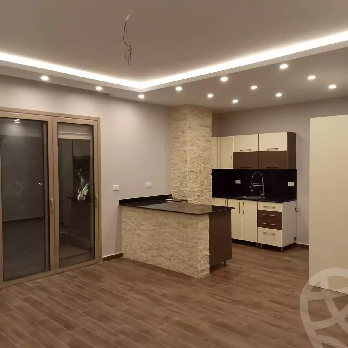 https://aqarmap.com.eg/en/listing/4121727-for-rent-cairo-6th-of-october-compound-aeon