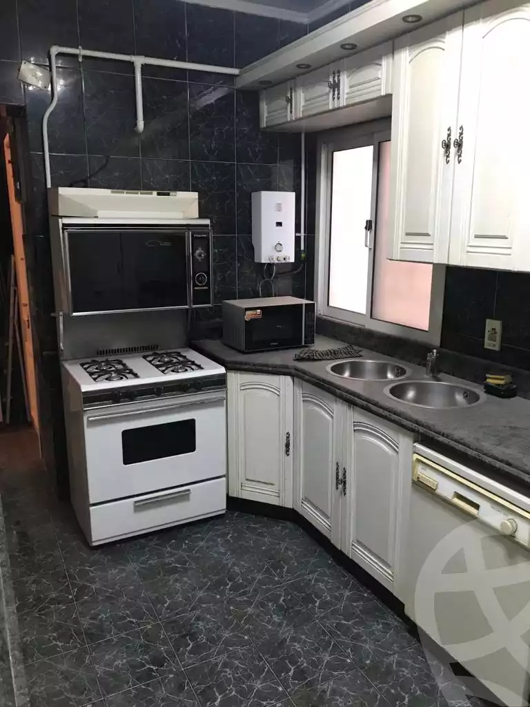 https://aqarmap.com.eg/en/listing/4122714-for-sale-cairo-el-agouza-kwrnysh-lnyl