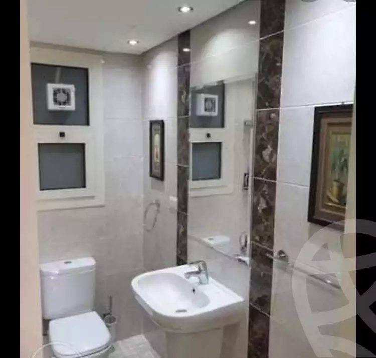 https://aqarmap.com.eg/ar/listing/4126118-for-sale-cairo-new-cairo-compounds-nyoum-nyw-kyrw
