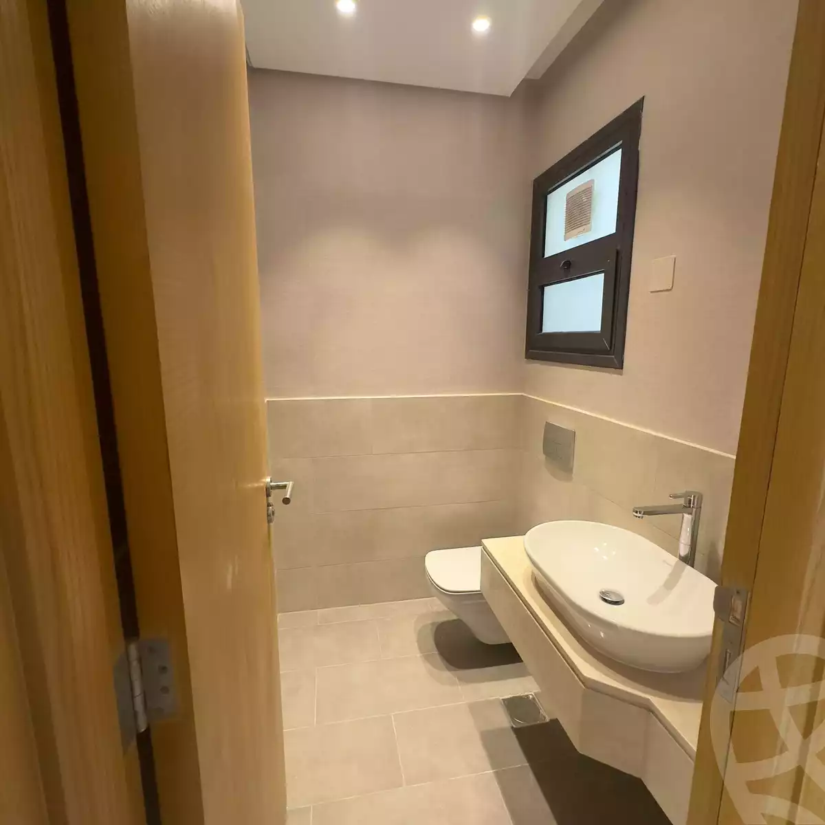 https://aqarmap.com.eg/ar/listing/4064304-for-rent-cairo-el-sheikh-zayed-city-compounds-in-sheikh-zayed-beverly-hills