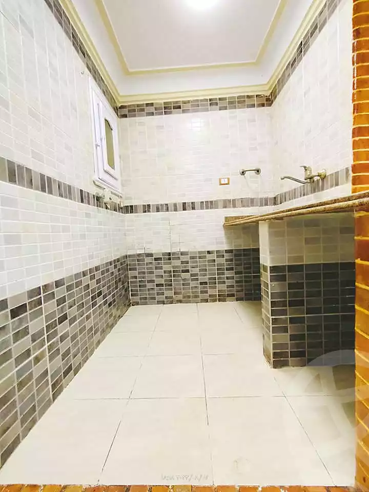 https://aqarmap.com.eg/ar/listing/4129277-for-sale-alexandria-al-agamy-shataa-el-nakheel-el-yasmin-st