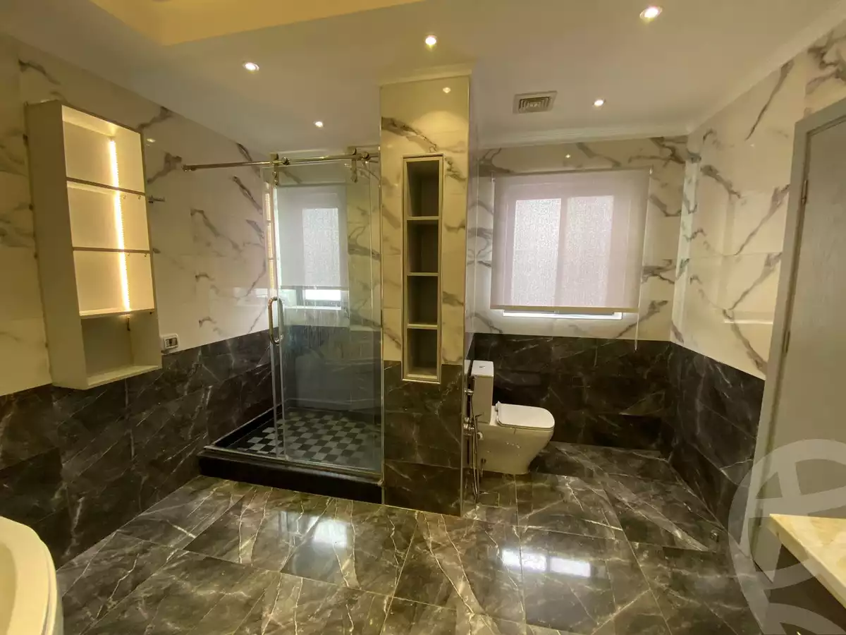 https://aqarmap.com.eg/en/listing/4131536-for-sale-cairo-new-cairo-compounds-lakeview-residence