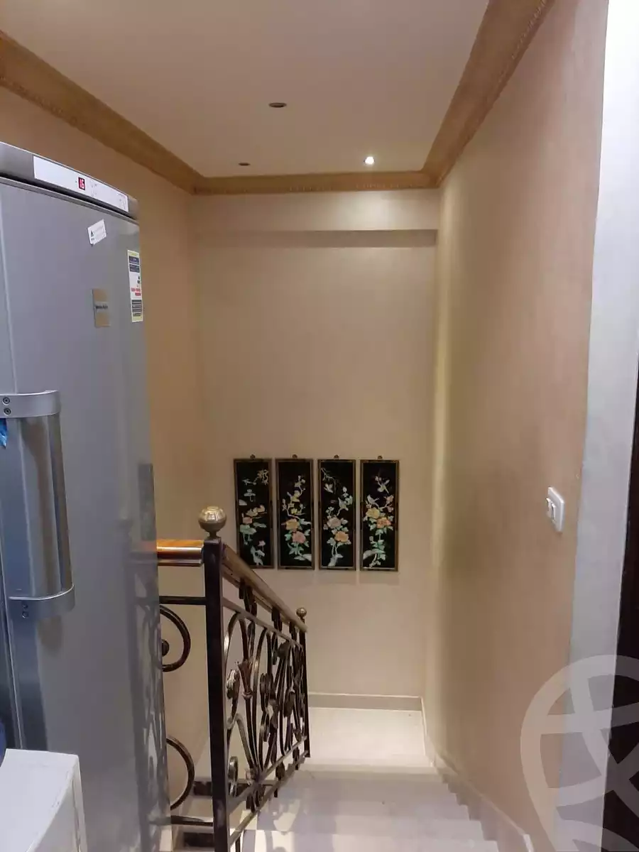 https://aqarmap.com.eg/ar/listing/4132541-for-sale-cairo-el-sheikh-zayed-city-compounds-in-sheikh-zayed-beverly-hills