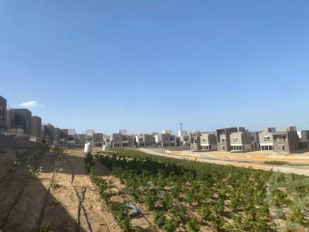 https://aqarmap.com.eg/en/listing/4133205-for-sale-cairo-el-sheikh-zayed-city-compounds-in-sheikh-zayed-etapa