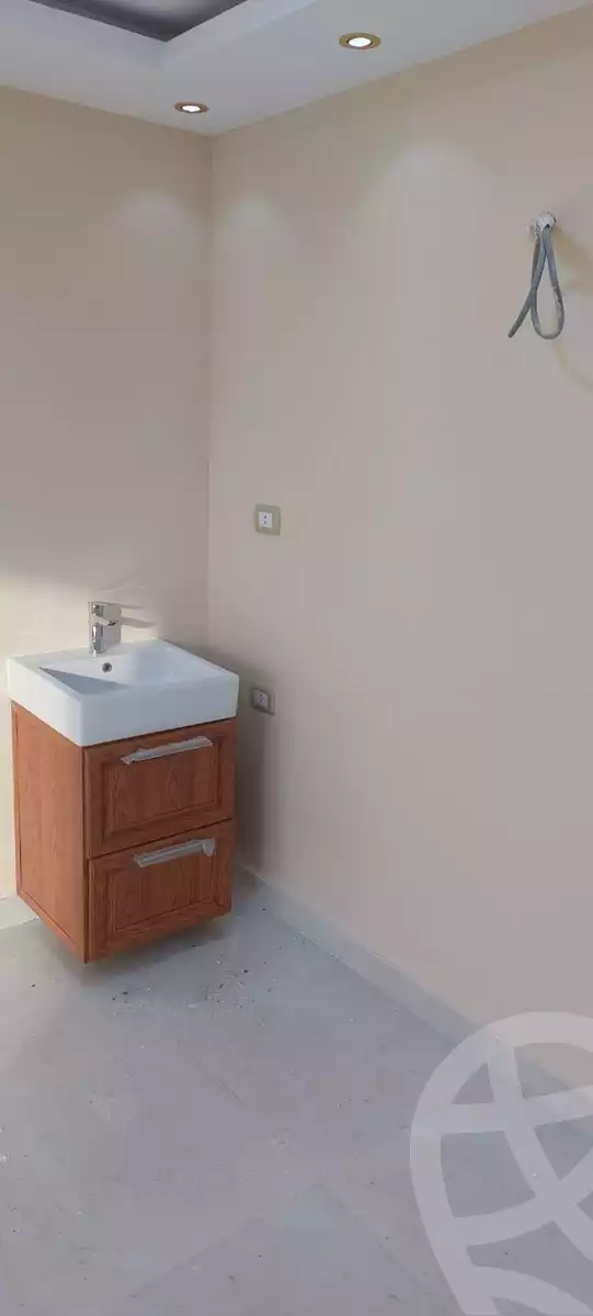 https://aqarmap.com.eg/en/listing/4134533-for-rent-cairo-6th-of-october-lhsry