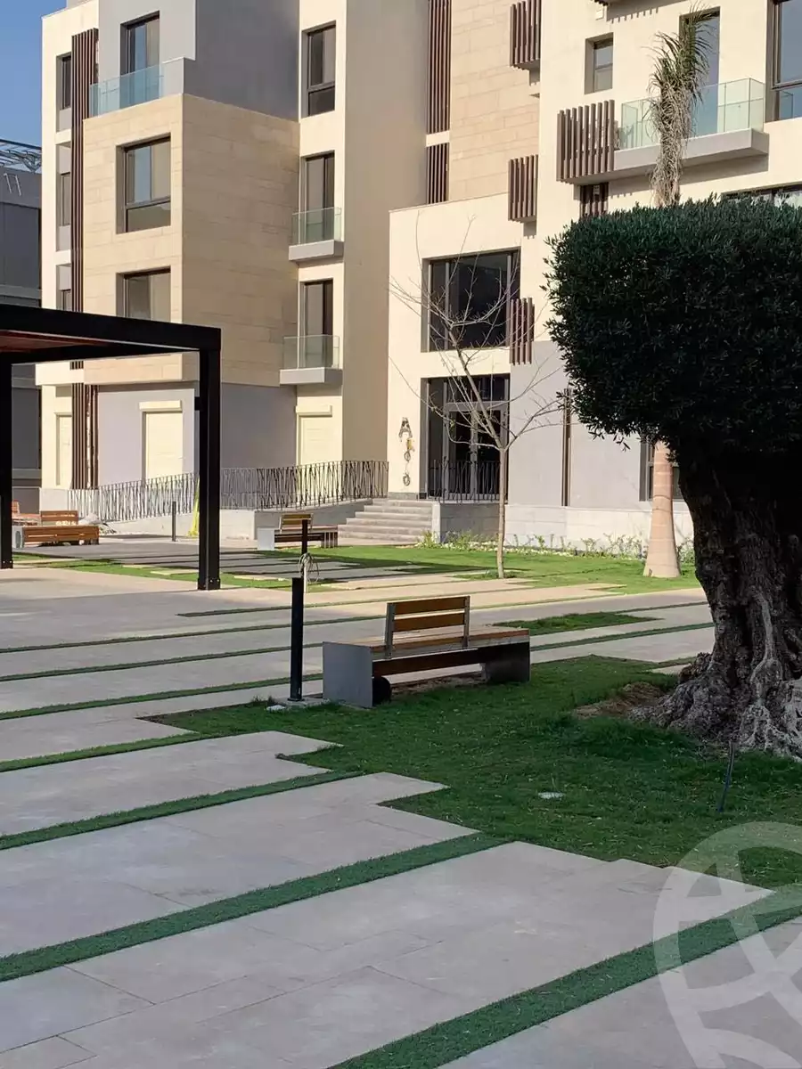 https://aqarmap.com.eg/ar/listing/4137199-for-rent-cairo-el-sheikh-zayed-city-compounds-in-sheikh-zayed-beverly-hills