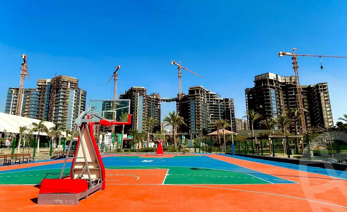 https://aqarmap.com.eg/ar/listing/4140453-for-sale-cairo-el-sheikh-zayed-city-compounds-brj-zyd-wr-llttwyr