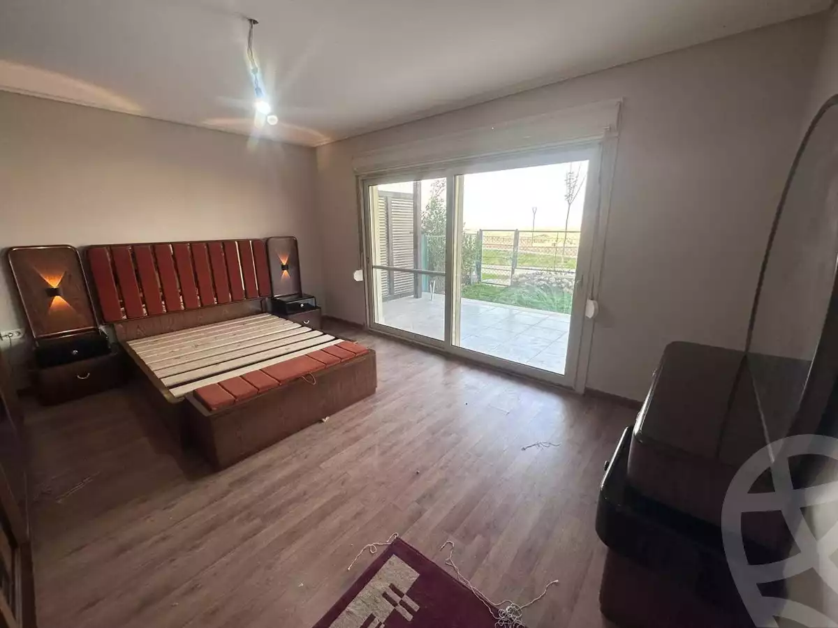 https://aqarmap.com.eg/ar/listing/4142365-for-rent-cairo-6th-of-october-compounds-wyst-rydj-ryzydns-nyw-jyz-llttwyr-l-qry