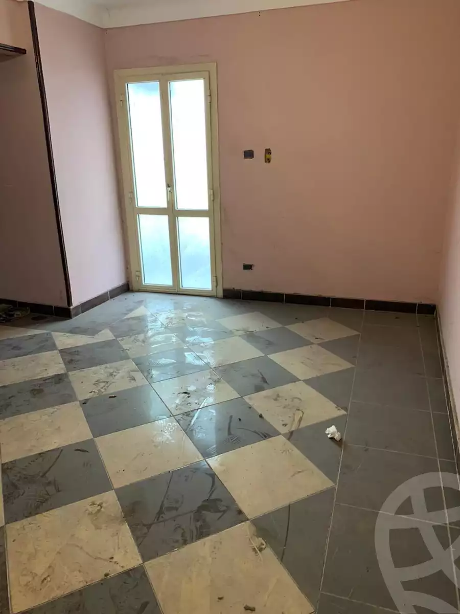 https://aqarmap.com.eg/en/listing/4142341-for-rent-alexandria-miami-mahmoud-el-isawy-st