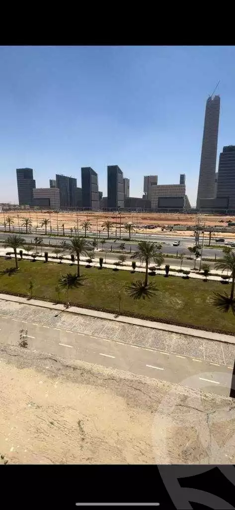 https://aqarmap.com.eg/ar/listing/4143764-for-sale-cairo-new-administrative-capital-mntq-l-ml-lmrkzyh-mu7-cbd