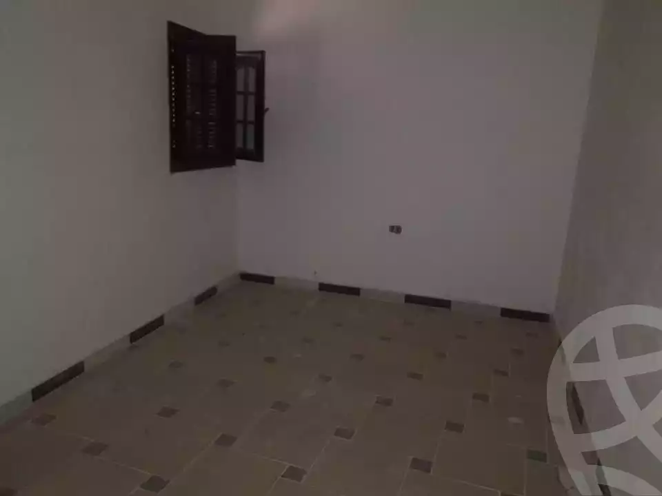 https://aqarmap.com.eg/en/listing/4145098-for-sale-alexandria-el-hanouvel-al-asdakaa-st