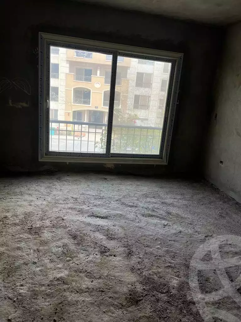 https://aqarmap.com.eg/en/listing/4145472-for-sale-cairo-new-cairo-compounds-stwn-ryzydns-by-ar-y-llttwyr