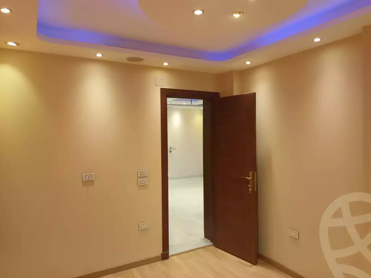 https://aqarmap.com.eg/en/listing/4145669-for-sale-moussa-dewidar-st