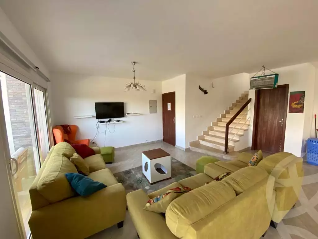 https://aqarmap.com.eg/en/listing/4146056-for-sale-amwaj-1
