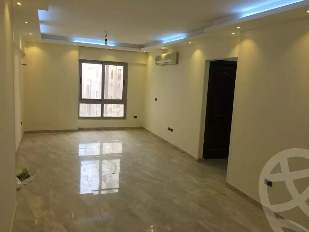 https://aqarmap.com.eg/en/listing/4148497-for-sale-cairo-nasr-city-compound-degla-towers