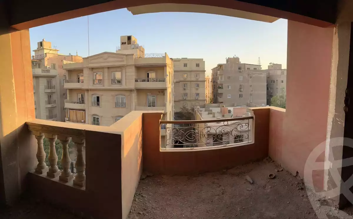 https://aqarmap.com.eg/ar/listing/4150586-for-sale-cairo-mokattam-manteqt-ganob-s