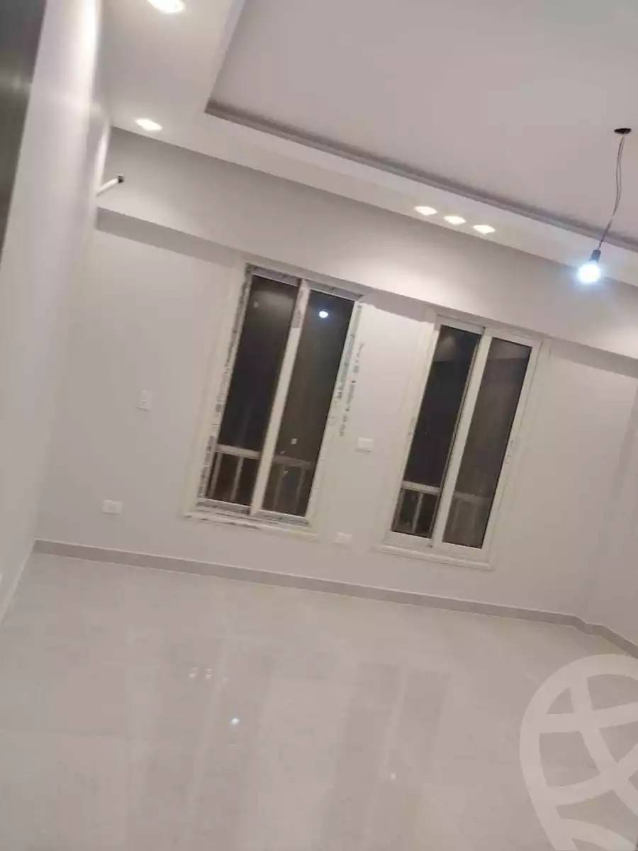 https://aqarmap.com.eg/en/listing/4151135-for-rent-cairo-6th-of-october-compound-garden-hills