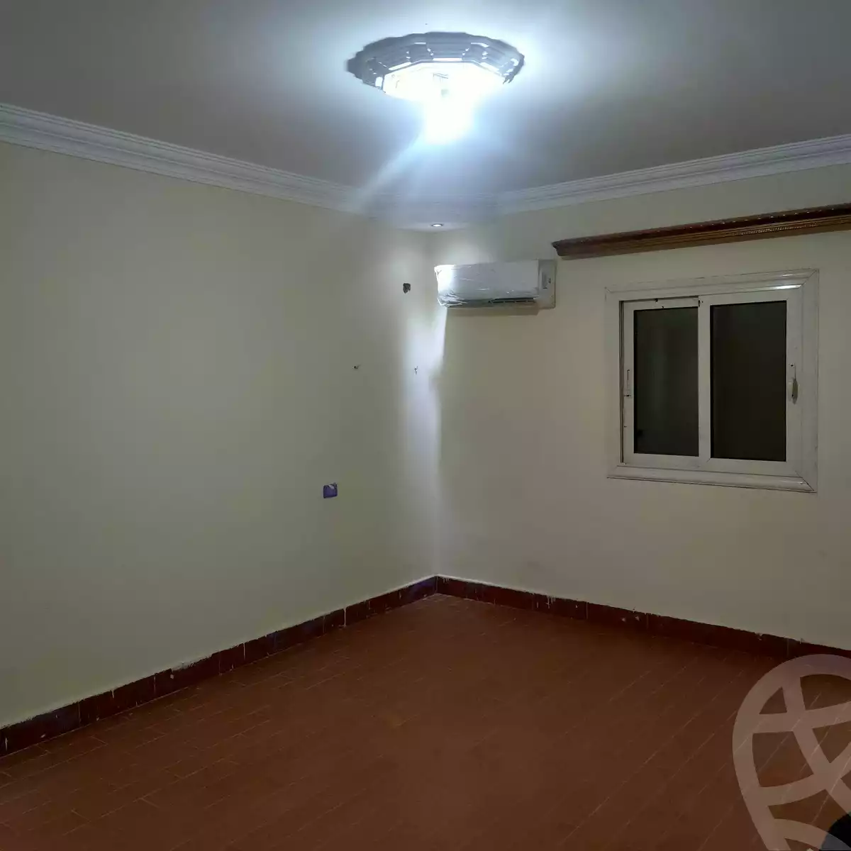 https://aqarmap.com.eg/ar/listing/4152775-for-rent-cairo-hdyq-lhrm--mntq-d