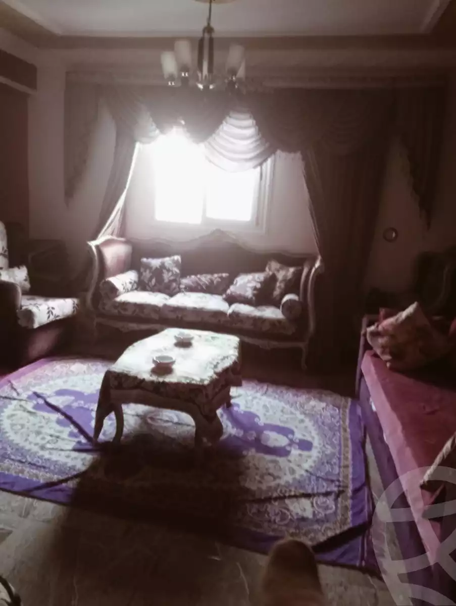 https://aqarmap.com.eg/en/listing/4153316-for-sale-alexandria-el-montazah-el-montazah