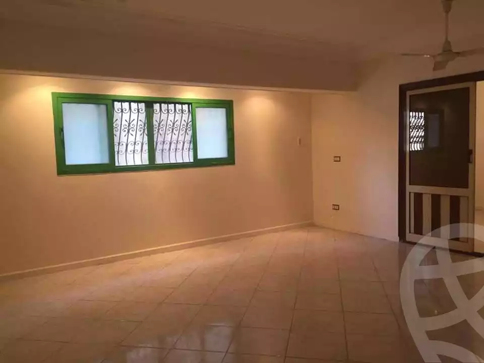 https://aqarmap.com.eg/ar/listing/4153989-for-sale-cairo-shoubra-jzyr-bdrn-al-masara-st
