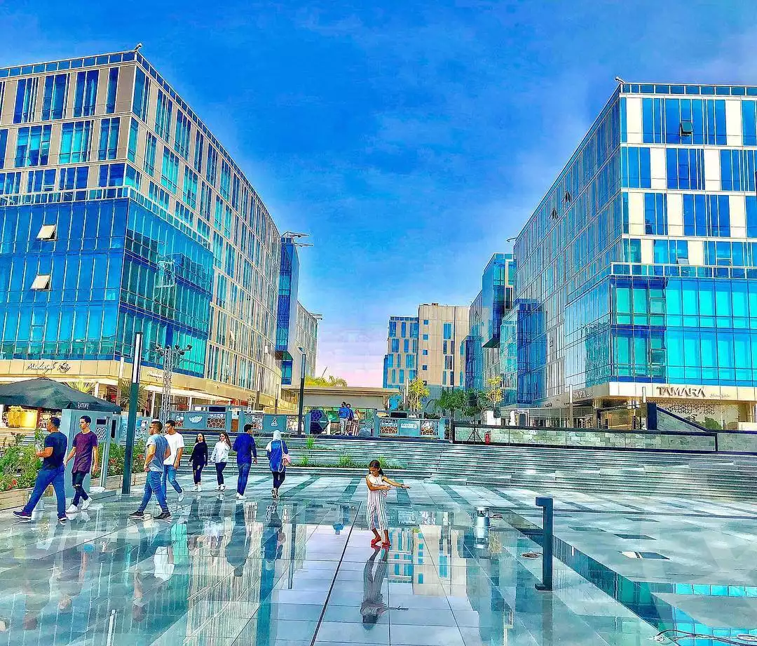 https://aqarmap.com.eg/en/listing/4156045-for-sale-cairo-el-sheikh-zayed-city-compounds-in-sheikh-zayed-capital-business-park