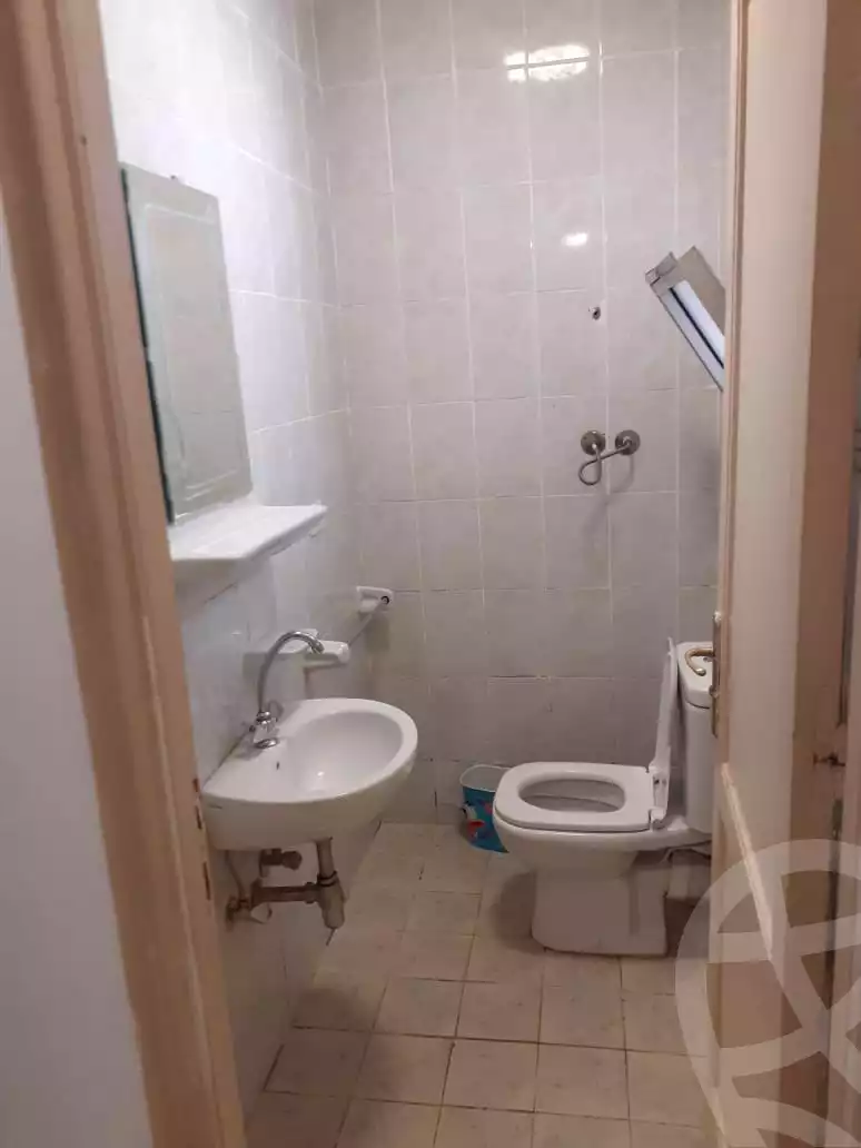 https://aqarmap.com.eg/en/listing/4158003-for-rent-cairo-new-cairo-compounds-zizinia-city