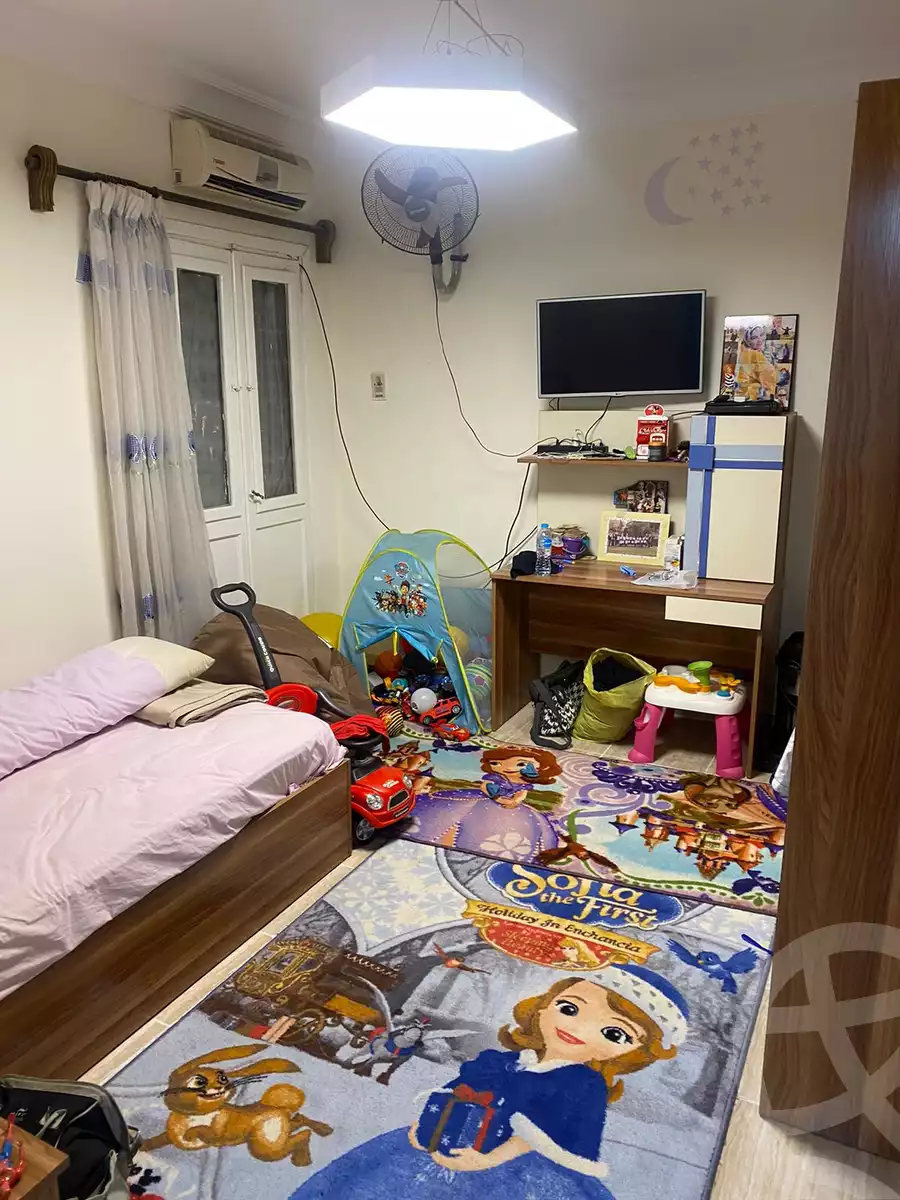 https://aqarmap.com.eg/en/listing/4158780-for-rent-cairo-new-cairo-compounds-la-rose