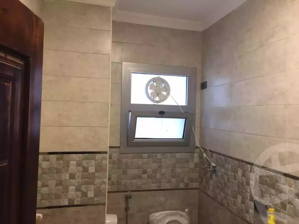 https://aqarmap.com.eg/en/listing/4160958-for-sale-cairo-nasr-city-compound-degla-towers