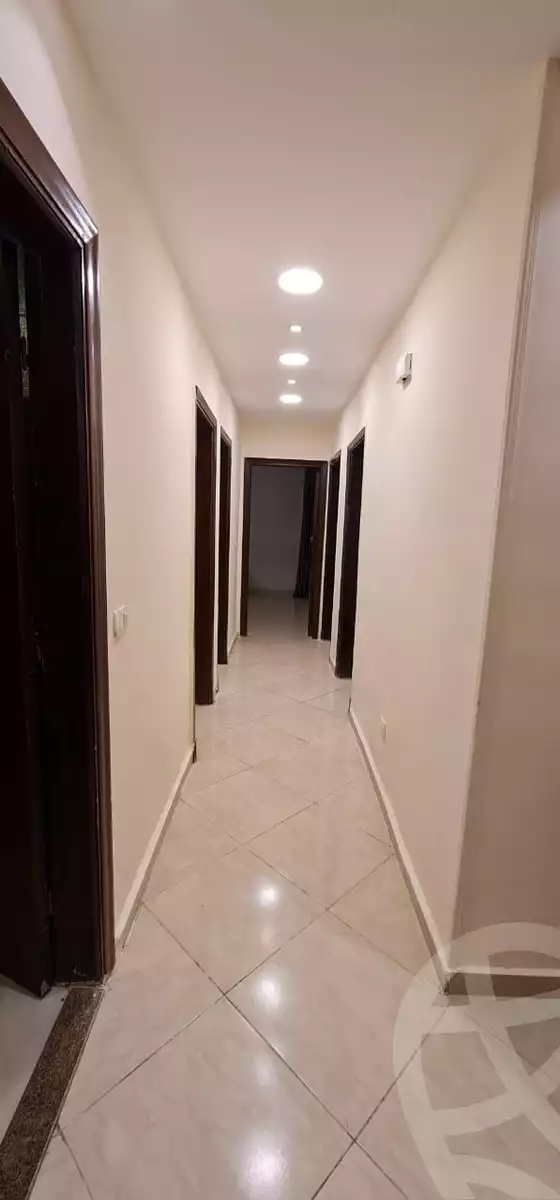 https://aqarmap.com.eg/ar/listing/4162135-for-sale-cairo-el-sheikh-zayed-city-compounds-dr-msr