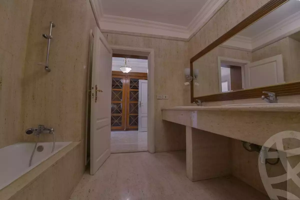 https://aqarmap.com.eg/en/listing/4164600-for-sale-cairo-el-agouza-kwrnysh-lnyl