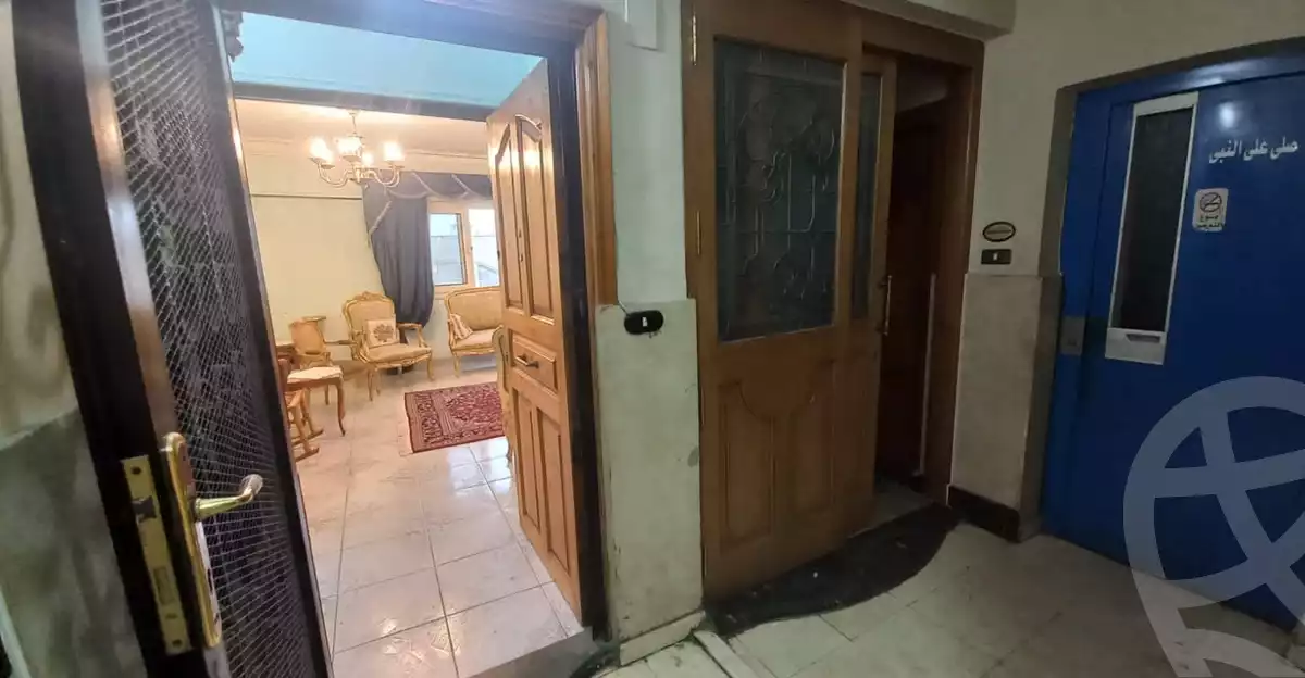 https://aqarmap.com.eg/ar/listing/4164676-for-sale-cairo-downtown-abdeen-el-shaikh-rihan-st