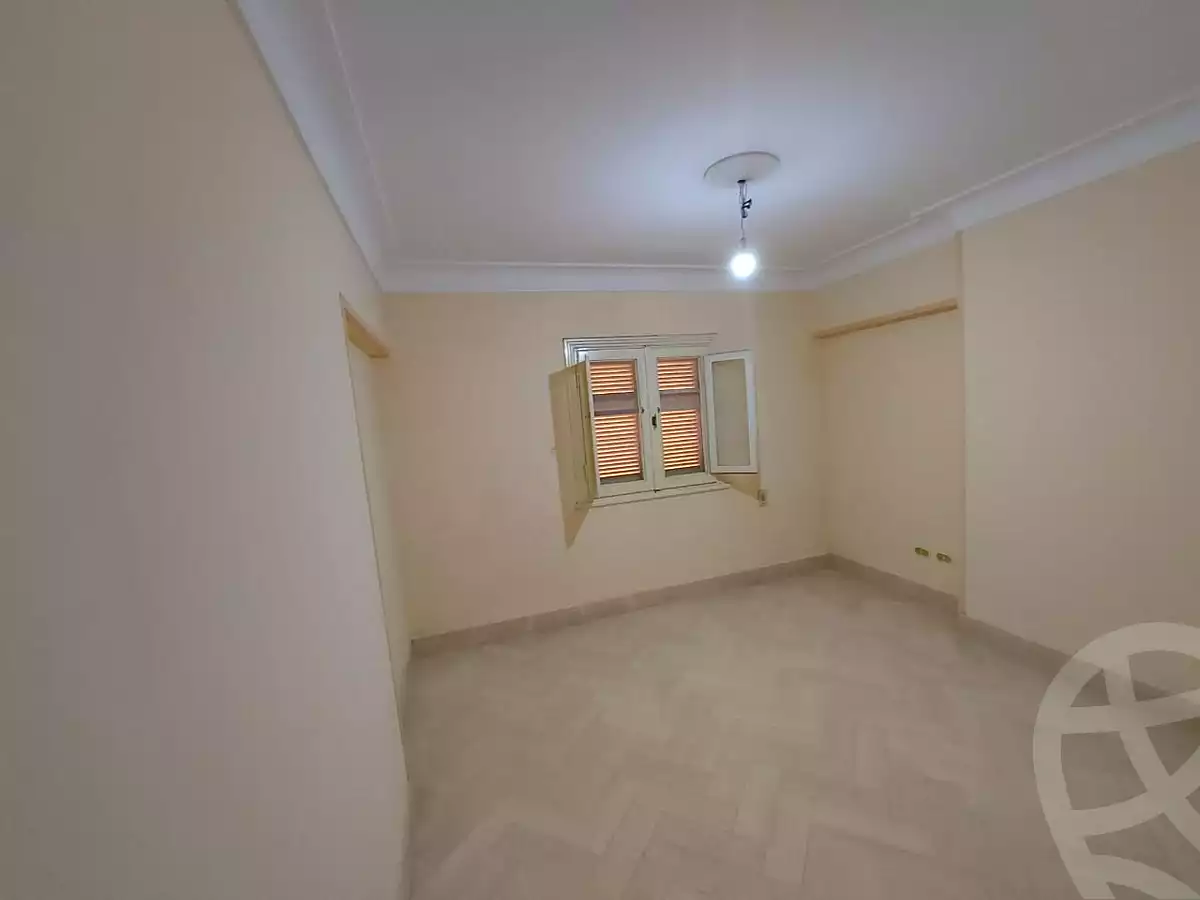 https://aqarmap.com.eg/ar/listing/4164899-for-rent-alexandria-smouha-el-nasr-st