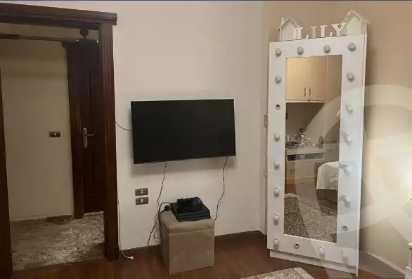 https://aqarmap.com.eg/en/listing/4164907-for-sale-cairo-new-cairo-jml-bd-lnsr