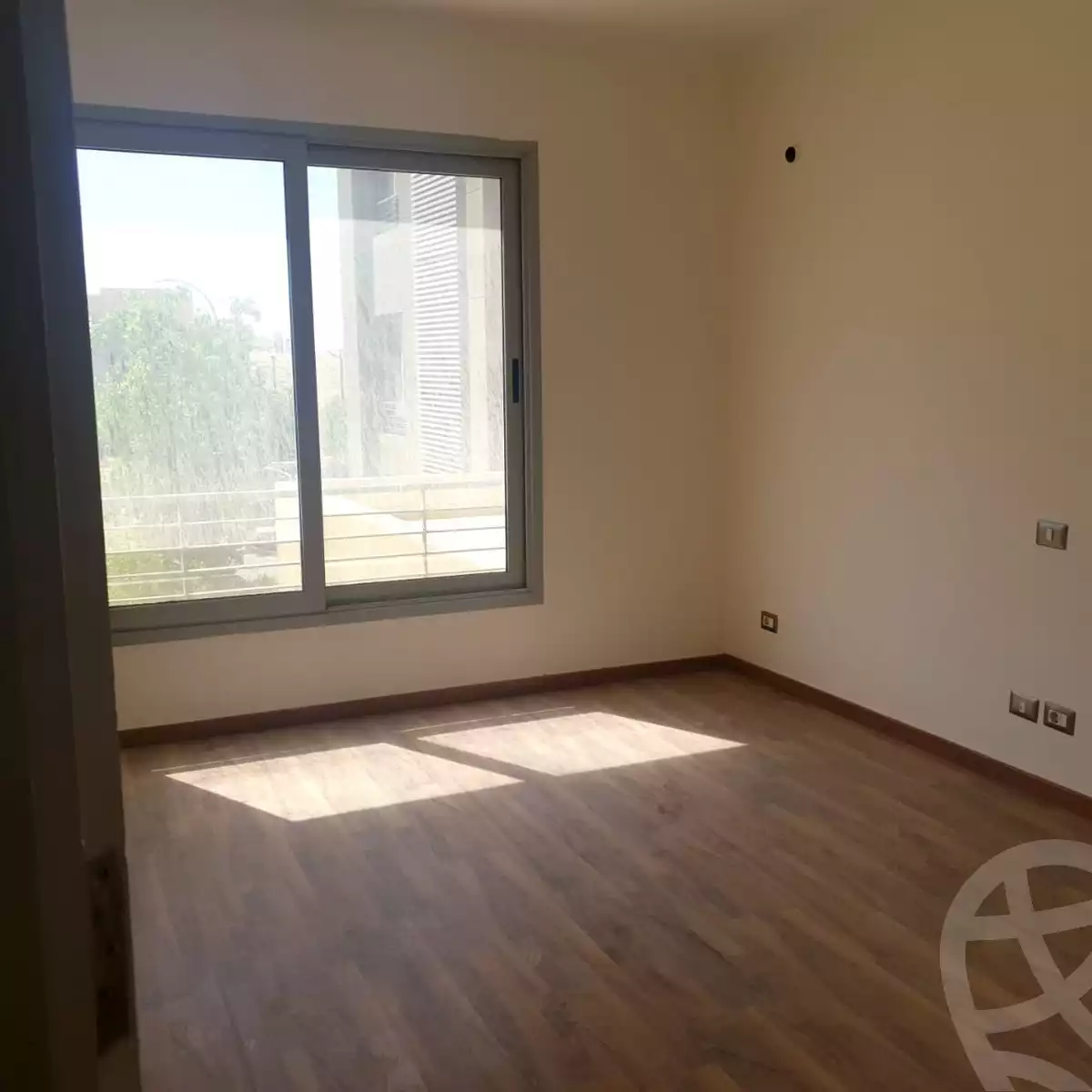 https://aqarmap.com.eg/ar/listing/4166235-for-sale-cairo-6th-of-october-compound-palm-hills-october