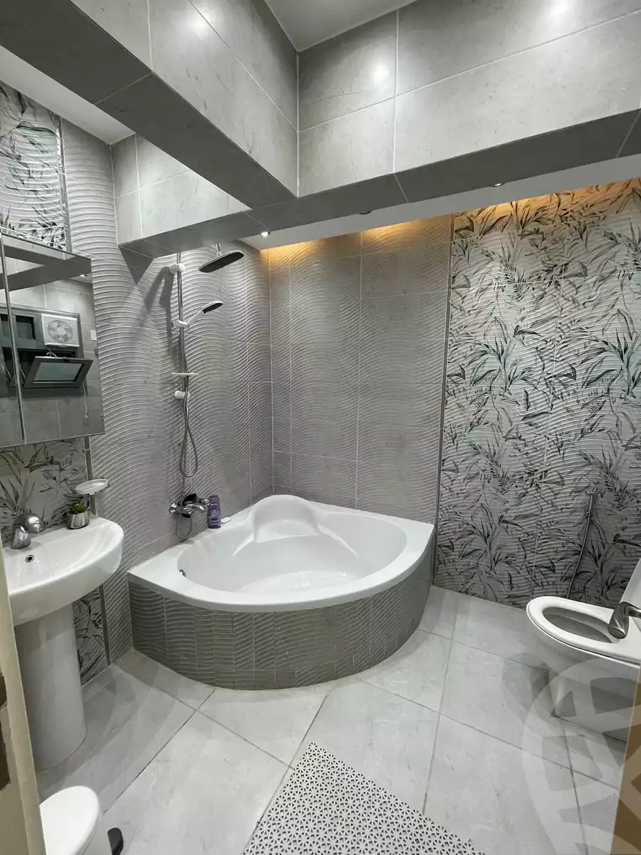 https://aqarmap.com.eg/en/listing/4166384-for-sale-cairo-el-mohandesen-gazert-el-arab