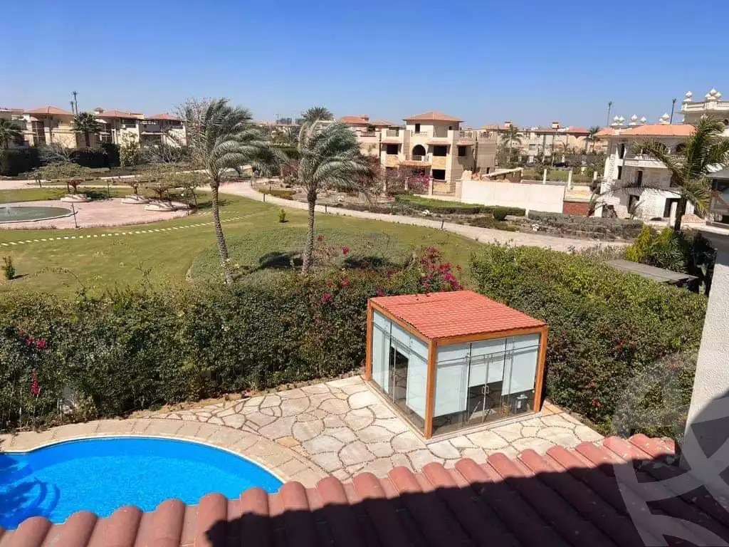 https://aqarmap.com.eg/ar/listing/4167035-for-sale-cairo-el-sheikh-zayed-city-compounds-in-sheikh-zayed-royal-city